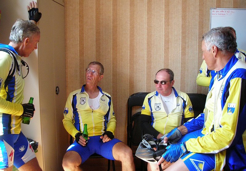 2011-06-16 55 La Longere - Comment ca on repart.JPG